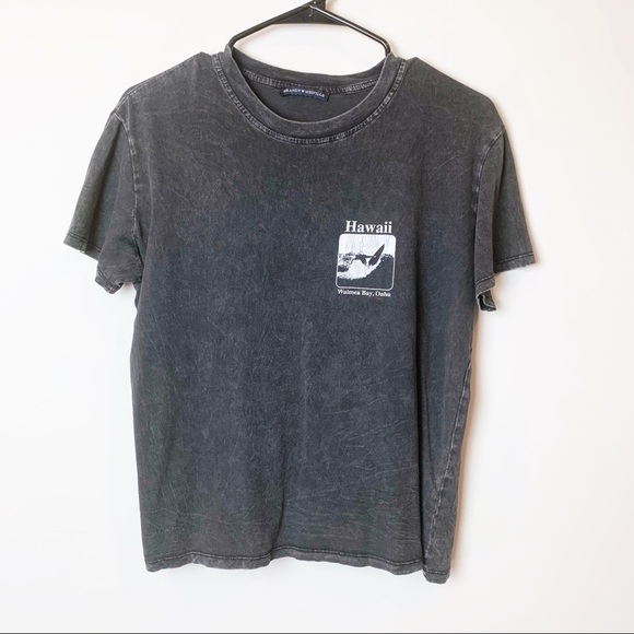 Brandy Melville Black Waimea Hawaii Bay Aleena Tee